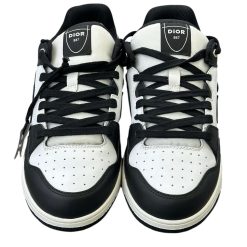Alternative view of B57 Dribble Low-Top Sneaker Black
