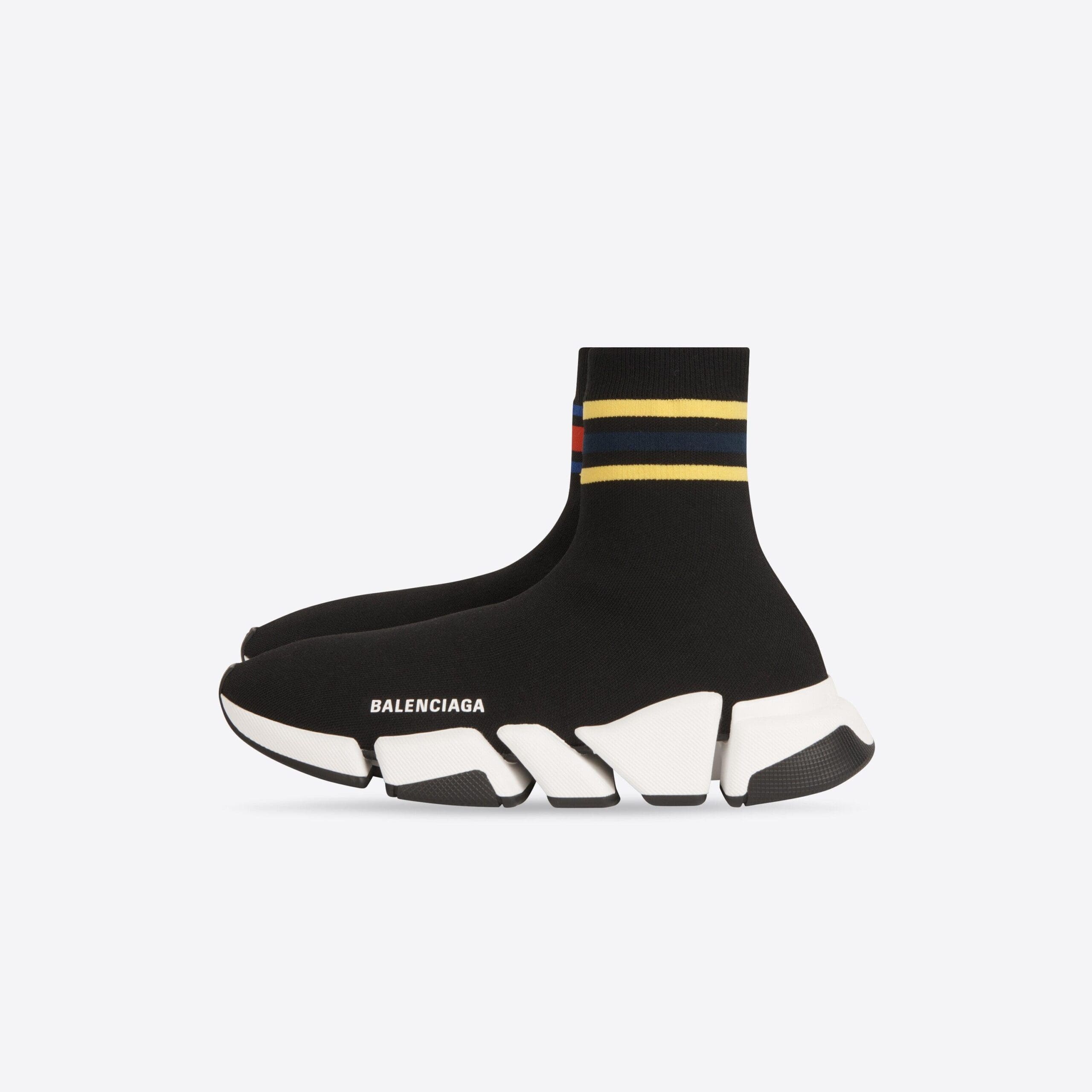 SPEED 2.0 TRAINERS IN BLACK UNISEX - Image 2