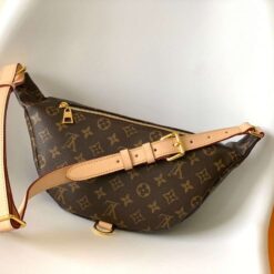 Alternative view of Louis Vuitton Bumbag 14.5in/ 37cm Brown Monogram Gold Hardware For Women M43644