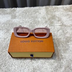 Alternative view of Louis Vuitton Circle Rectangle Sunglasses – Z2421W