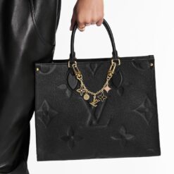 Alternative view of Louis Vuitton Spring Street Chain Bag Charm For Women M01188