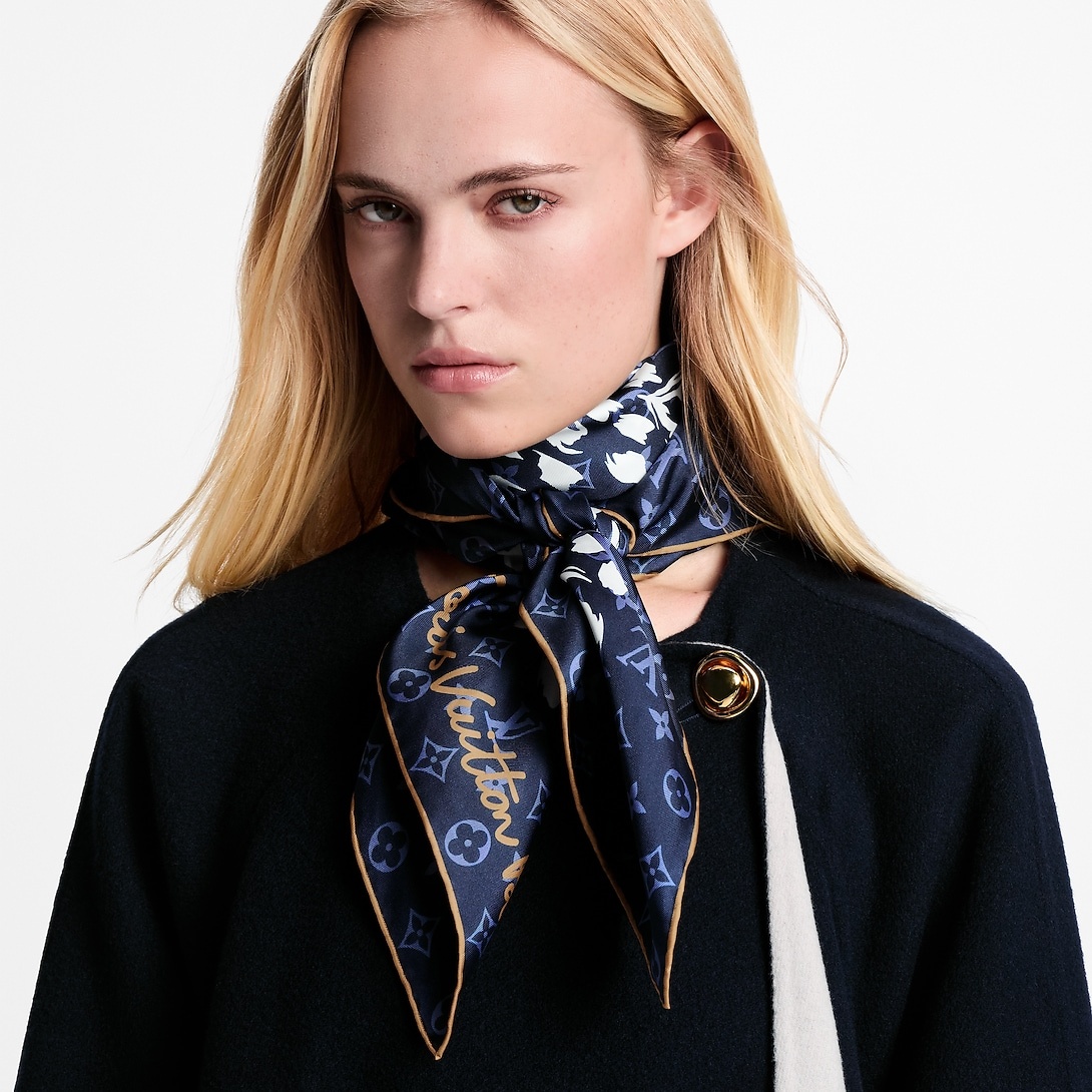 Louis Vuitton LV Safari Square 90 Scarf Blue For Women M97895 - Image 2